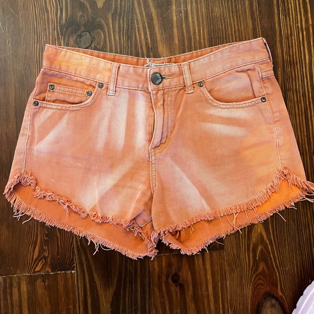 FREE PEOPLE Irreplaceable Tie Dye Orange Cut Off Shorts - Picture 2 of 4